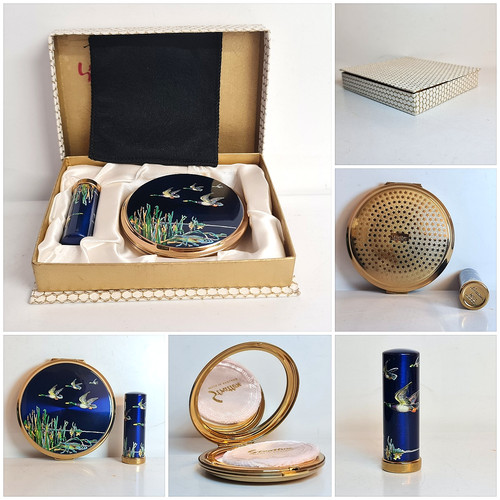 Vintage stratton compact - stratton,