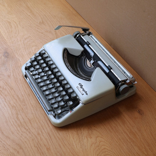 Vintage 1960s olympia splendid - vintage,