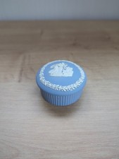 wedgewood blue jasperware trinket box