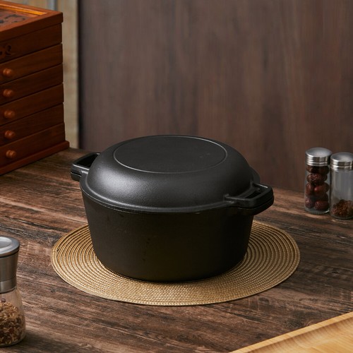 Cast iron stock pot dutch - stock,