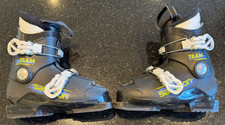 Salomon Team T2 kids ski boots Mondopoint 20