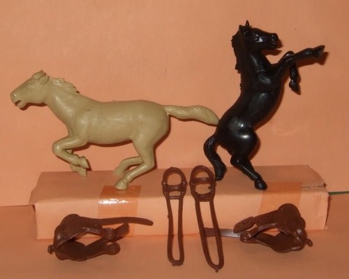 Orig old marx 60mm horses - orig., +