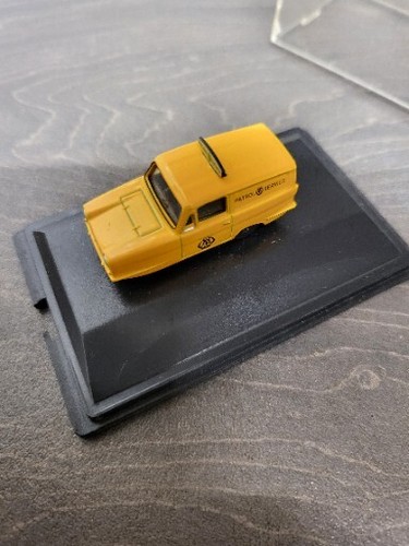 Reliant regal supervan toy - reliant,