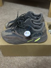 Adidas Yeezy Boost 700 Mauve UK11, Used, Great Condition with Box, Authenticated