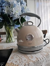 Next cream retro style Kettle