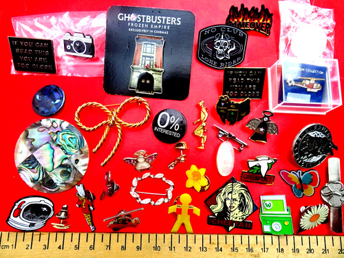 Joblot various pins - joblot, of