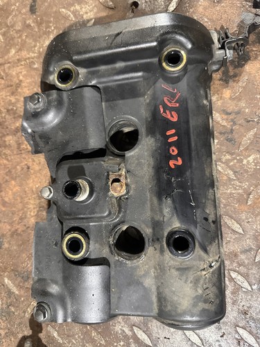 Kawasaki camshaft cover - camshaft,