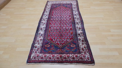 Hand made hall - hall, carpet