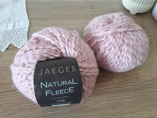 Jaeger natural fleece yarn - fleece, in