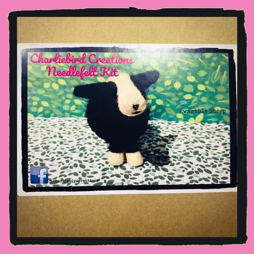 Zwartble sheep needkefelt - sheep,