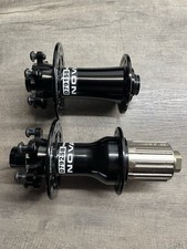 Novatec D791SB/D792SB Hubs 32 Hole 6 Bolt Disc Brake Hubs Shimano Freehub