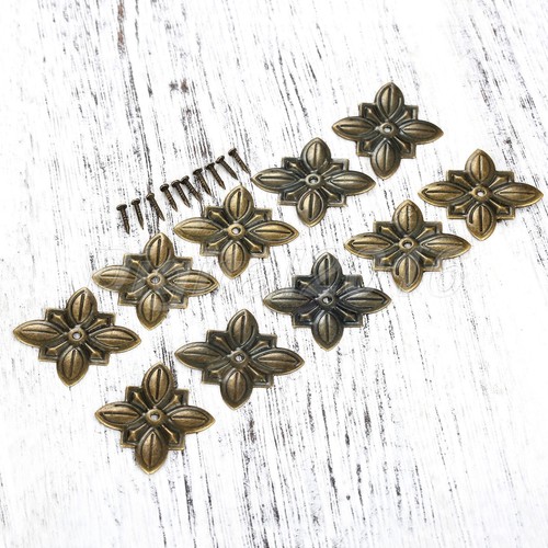 Hot vintage upholstery nails - hot,