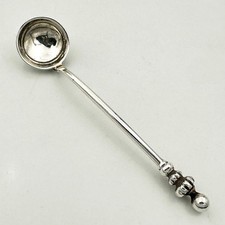 VICTORIAN SALT SPOON STERLING