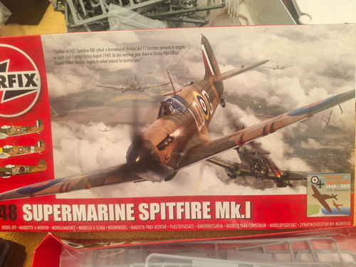 Airfix spitfire mk 1 - spitfire,