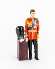 ROYAL DOULTON 'HRH THE PRINCE OF WALES' LIMITED EDITION FIGURE MODEL HN2884