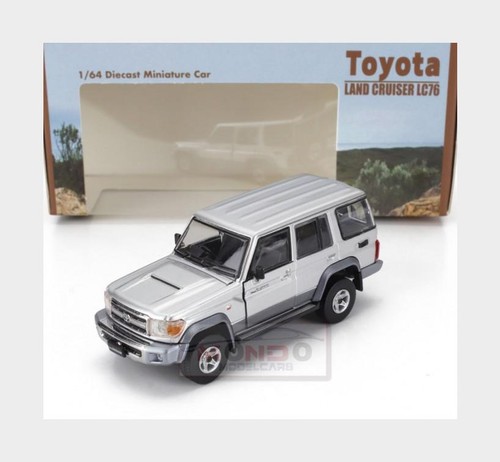 Creations toyota land - 1:64,