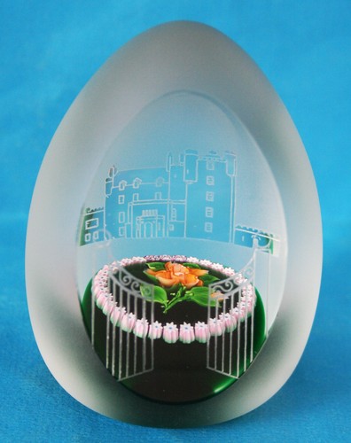 Caithness scotland paperweight - caithness,