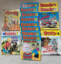 8 x Vintage Beano Mini Comic Library Books + others