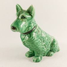 Vintage Sylvac Dog 1205, Green