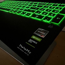 HP Pavilion 15.6" RYZEN 5