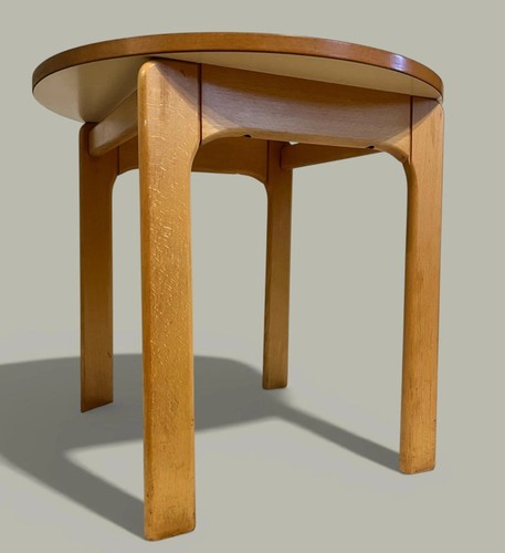 Round vintage side table - side,