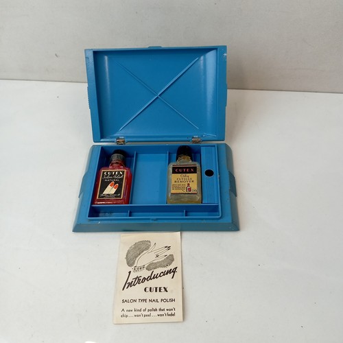 Art deco bakelite box - bakelite, cutex