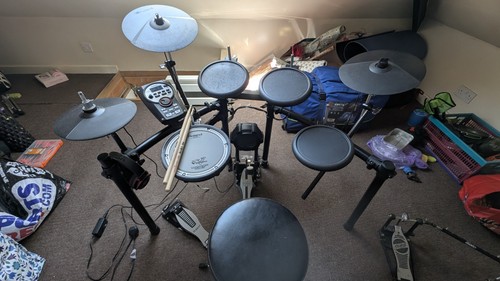 Roland electric drum - td-11,