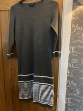 Jaeger Ladies grey and white