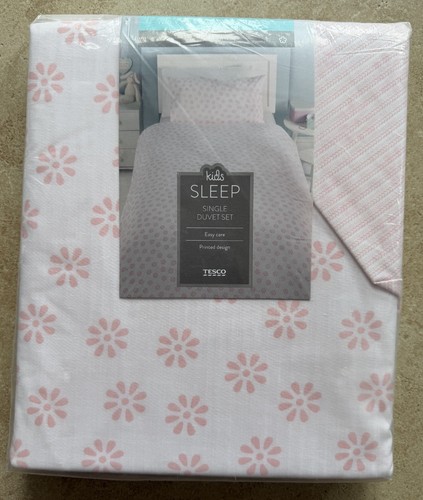 Kids sleep single - kids,