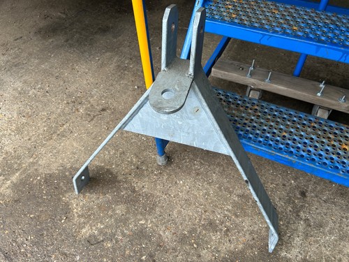 Frame galvanised for grass - a,