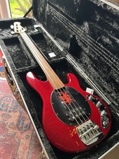 Ernie Ball Musicman Stingray