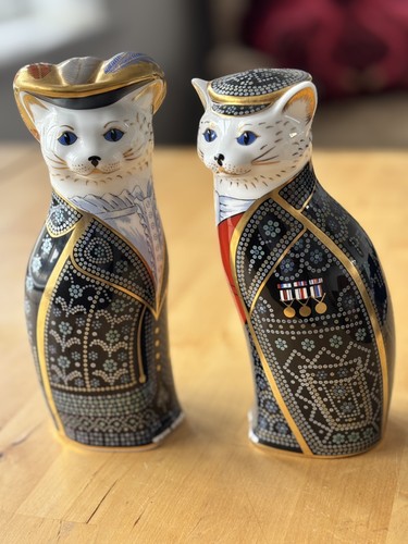 Royal crown derby - derby, pearly