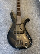 Ibanez Eda 900 Bass Guitar