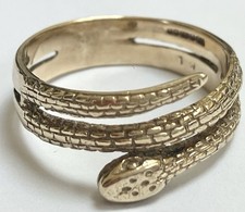 “Vintage 9ct Yellow Gold
