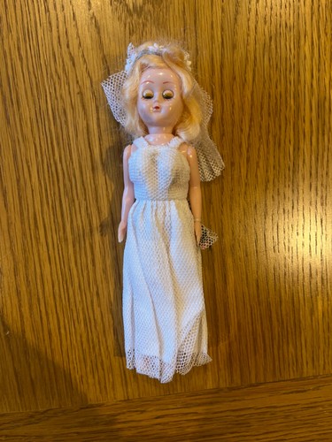 Vintage blonde bride - blonde, doll