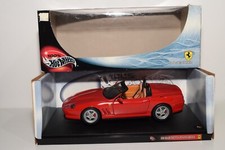 B3 1:18 HOTWHEELS FERRARI 550