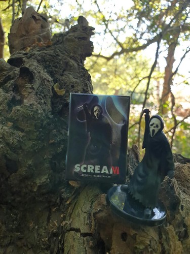 Scream horror movie - scream, small