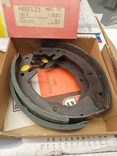 Peugeot 204 304 Renault 4