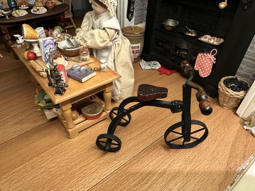 Dolls house vintage - house, bike