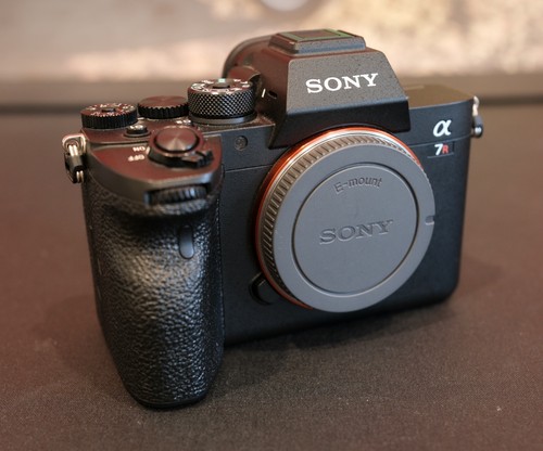 Sony a7r 61mp full - a7r, frame