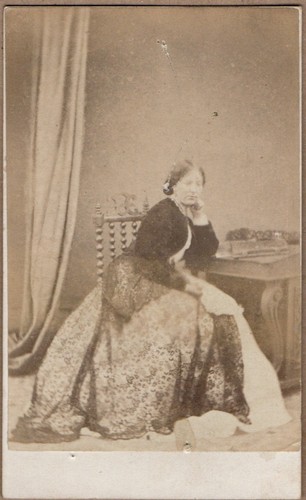 Tain scotland cdv lady - cdv,
