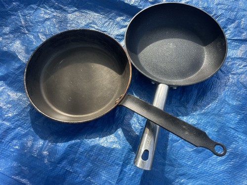 Omelette small frying pan - small,
