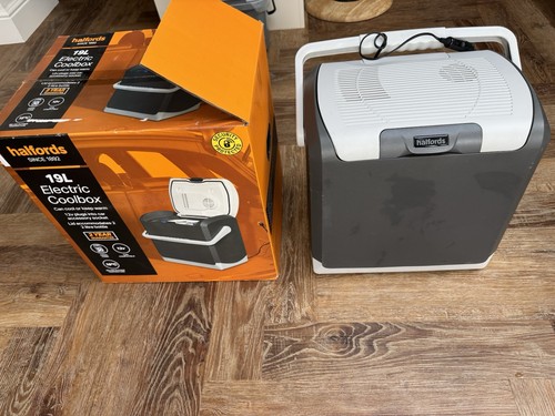 Halfords 19l electric coolbox - 19l,