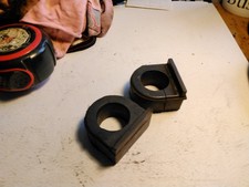 Triumph Tr6 Gt6 Spitfire Herald Vitesse Steering Rack Rubber Mounts x2