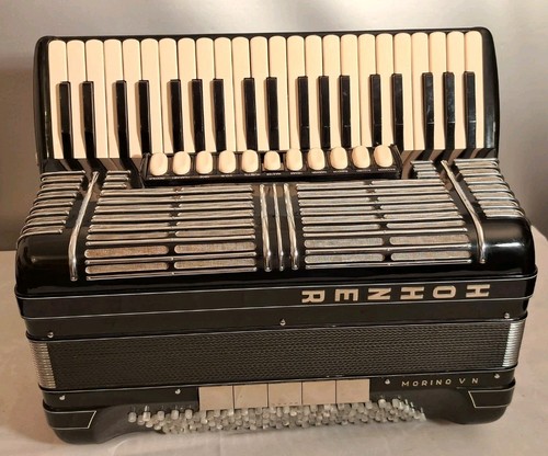 Hohner morino accordion - hohner,