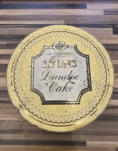 Lyons dundee cake vintage - lyons,