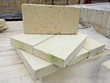 INSULATION BRICKS 230 x 114 x 38mm (60000 slight SECONDS 26 grade rated to 1400c