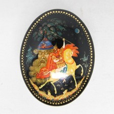 Vintage Russian Palekh Hand