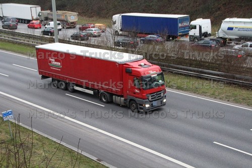 Truck photo mercedes - truck,