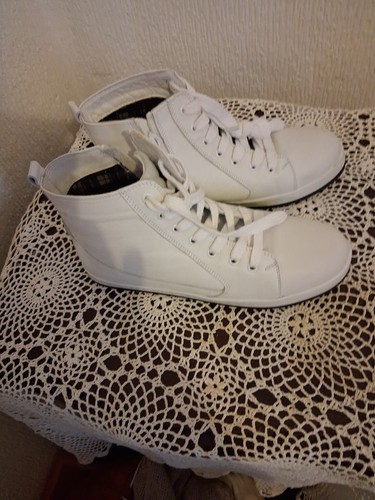 White laced side - white, side-zip